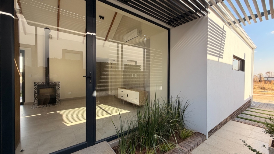 3 Bedroom Property for Sale in Helderzicht Eco Estate North West